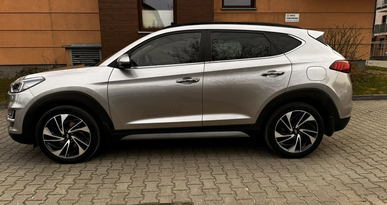 Hyundai Tucson cena 93900 przebieg: 95680, rok produkcji 2018 z Bydgoszcz małe 277